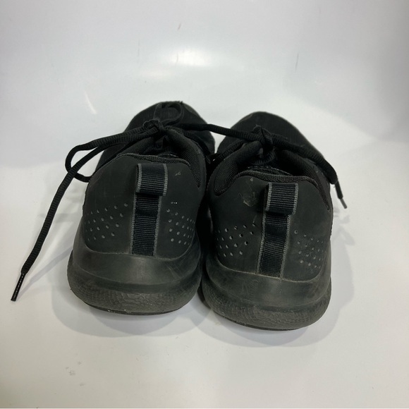 Under Armour charged assert sneakers all black size 9 - Picture 4 of 8